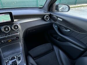 c53e529d-0073-48e2-b541-97dce25e0179